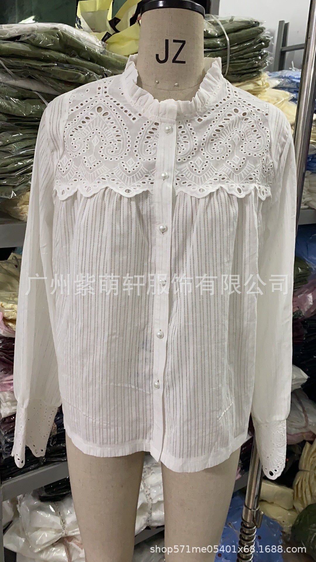 Loose pure cotton women blouses autumn new lace women shirt tops fashion casual round neck long sleeve women blouses