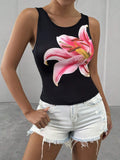 Womens Slim-fit Sleeveless Tank Top With A Simple Floral Print