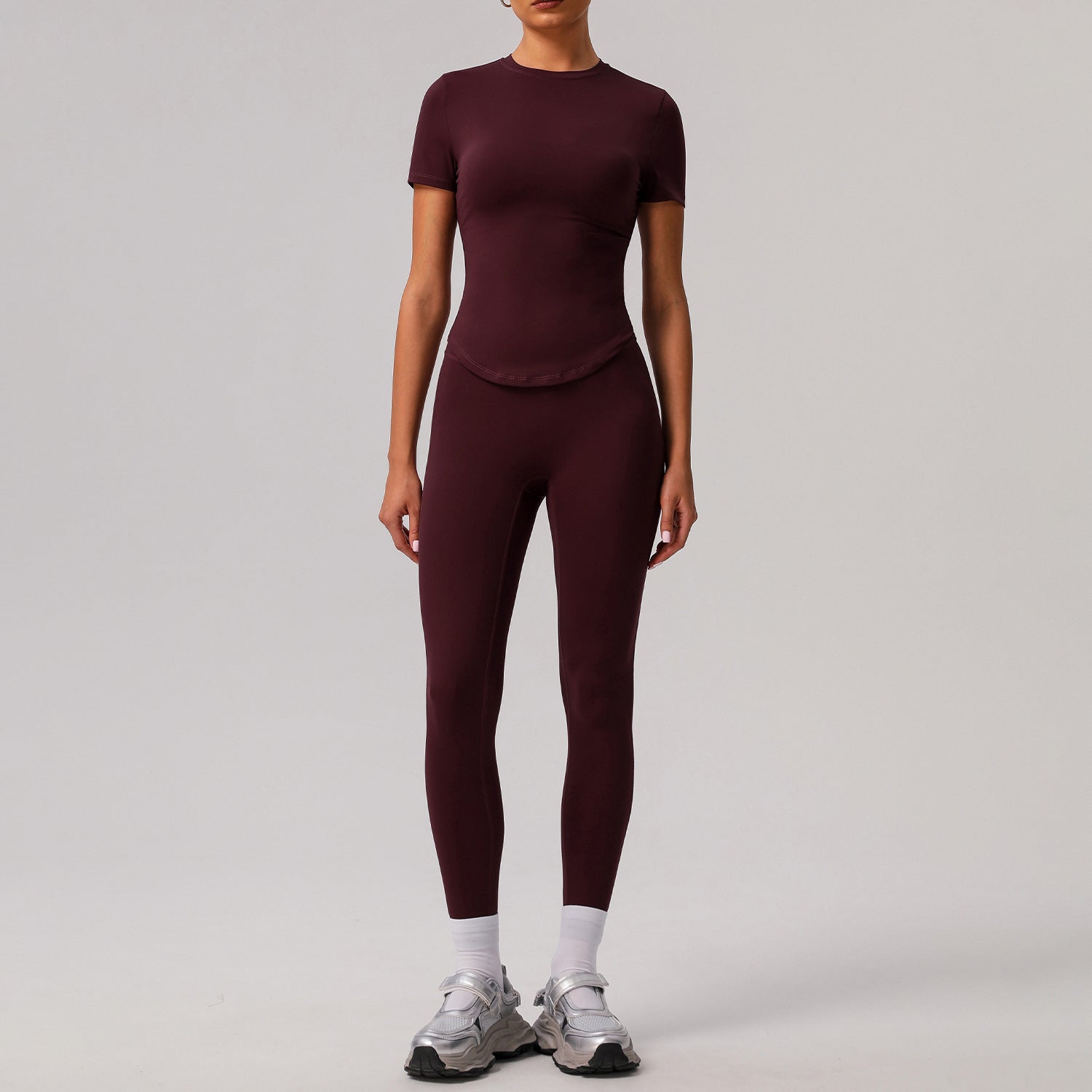 Solid color tight yoga suit quick drying fitness suit outdoor body shaping running suit women's fitness suit ﻿